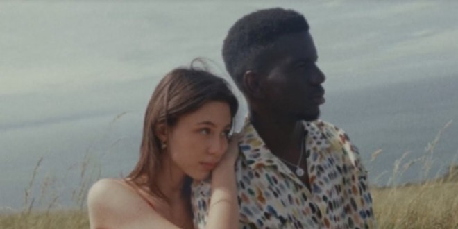 Eikiro lâche son nouveau clip \'\'Sentiments\'\' 