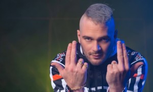 JUL annonce qu’il prépare actuellement un nouvel album ! JUL annonce qu’il prépare actuellement un nouvel album !