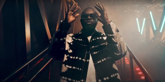 Gims dévoile \'\'Arhbo\'\' feat Ozuna, l\'un des hymnes du mondial 2022 au Qatar (clip officiel)