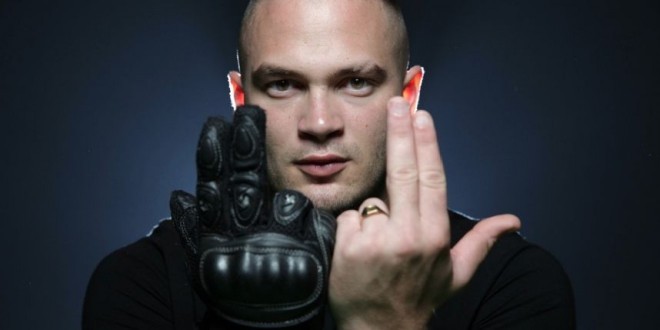 Jul annonce de gros feats sur ses prochains albums ! 