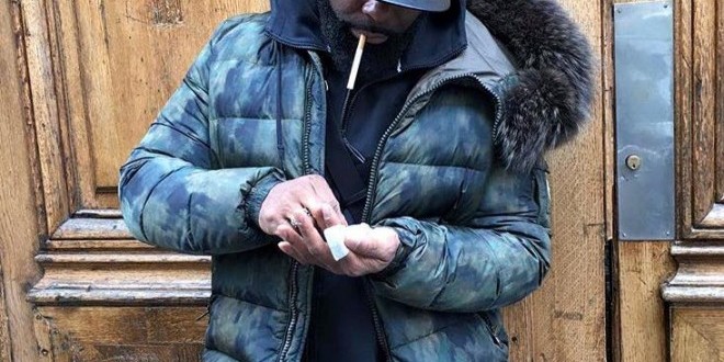 Booba se moque de Rohff, Kaaris et La Fouine dans son nouveau titre !