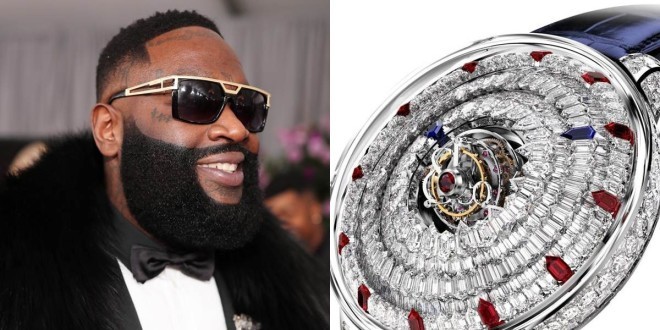 Rick Ross s’offre une montre à 1.5M$ et la reçoit avec des gardes armés (Vidéo) 