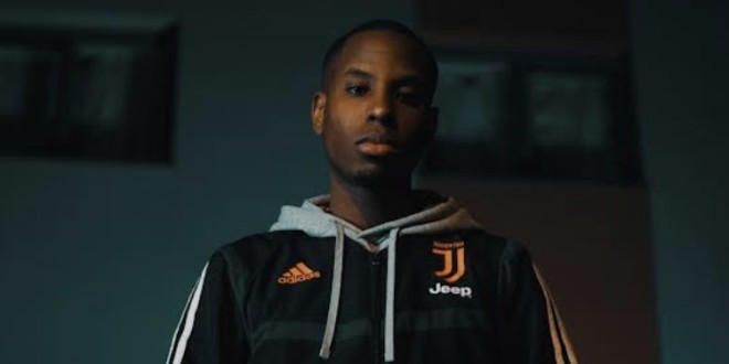 SKN frappe fort avec le puissant \'\'Renégat #5\'\' (clip officiel)