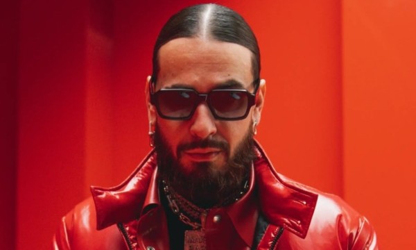 SCH révèle le nom de l'artiste avec qui il rêve de collaborer (vidéo) SCH révèle le nom de l'artiste avec qui il rêve de collaborer (vidéo)
