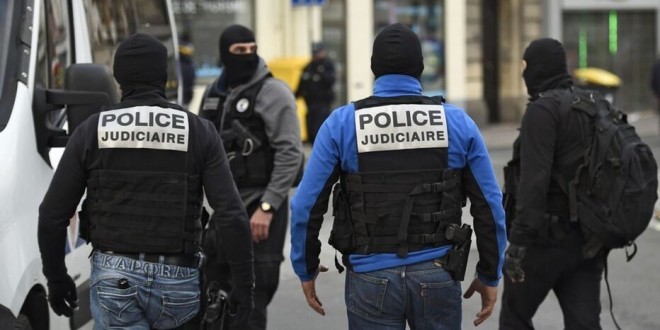 2 jeunes hommes abattus à la kalachnikov en pleine rue à Avignon 