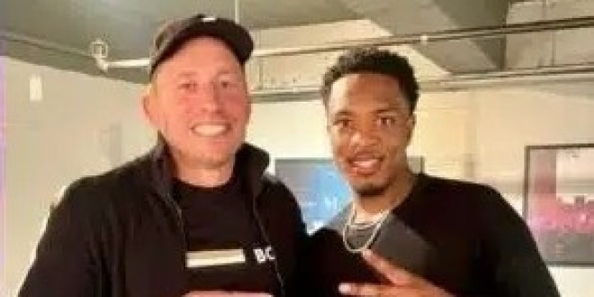 Georges St-Pierre complètement fan de Niska, il s\'invite à son concert !