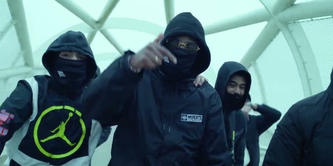 SKN frappe très fort avec le puissant \'\'Hors séries #1\'\'