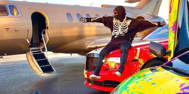  6ix9ine crash sa Rolls Royce à un demi-million de dollars