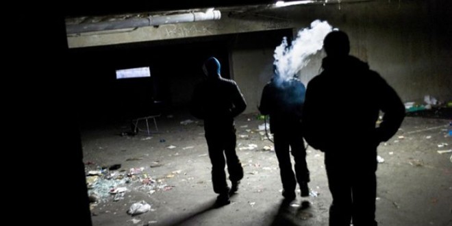 Sevran: 16 jeunes jugés pour un viol collectif sur une ado ! 