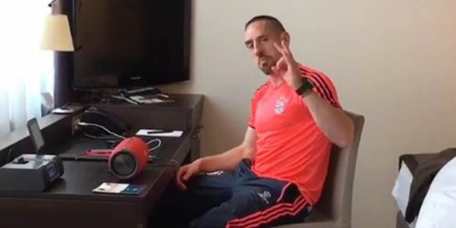  Franck Ribéry s’am­biance sur du Maître Gims