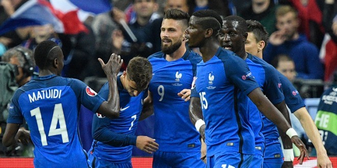 Les rappeurs réagissent à la victoire de la France face à l’Islande !