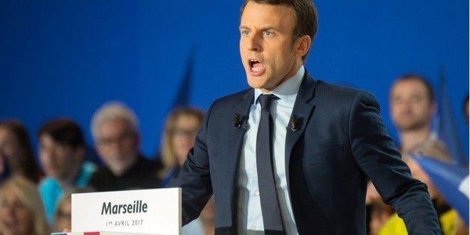 Quand Emmanuel Macron essaye de citer IAM à Marseille