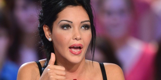 Nabilla fan de Sofiane!