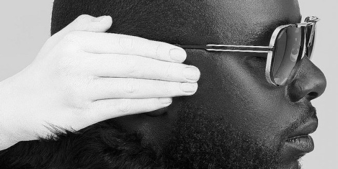 Maître Gim\'s: Les chiffres de ventes de \"Ceinture Noire\"!