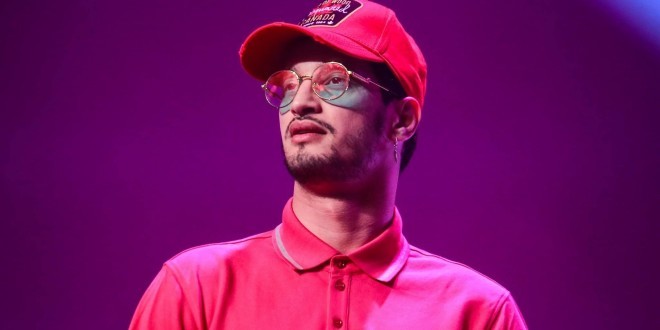 Soolking rentre à Paris pour faire le clip d\'un classique!