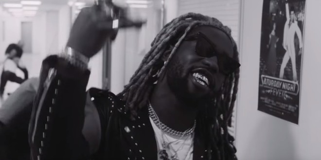 Découvrez le nouveau clip complètement fou de Jok’air - \'\'Scarla\'\'