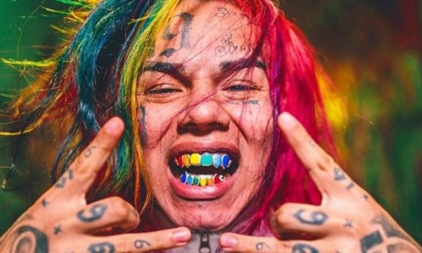 Après avoir collaboré avec les fédéraux, 6ix9ine pourrait être libéré de prison ! Après avoir collaboré avec les fédéraux, 6ix9ine pourrait être libéré de prison !