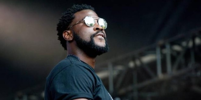 Damso : Il choisit ses titres en ouvrant le dictionnaire les yeux fermés !
