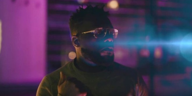 R Plus un artiste hip-hop qui maîtrise plusieurs genres musicaux !