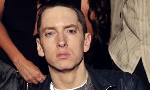 Eminem célèbre 11 ans de carrière sans consommer de la drogue ! Eminem célèbre 11 ans de carrière sans consommer de la drogue !