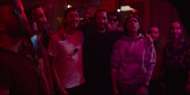 Lomepal feat. Orelsan \'\'La vérité\'\' (clip officiel tourné en direct sur youtube)