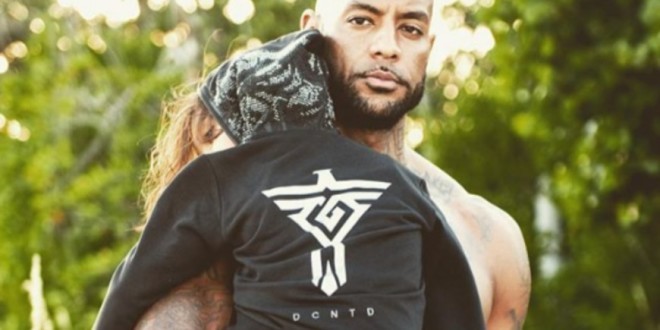 Booba lance sa nouvelle marque de streetwear \'\'DCNTD\'\' !