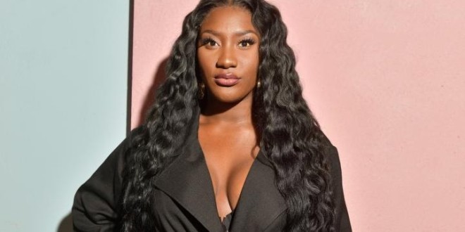 Aya Nakamura refusé par TF1 pour participer à \'\'Danse avec les Stars\'\'