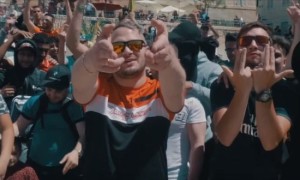 JuL - La Bandite (Clip officiel) JuL - La Bandite (Clip officiel)
