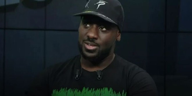 Sefyu : Le rappeur a refusé de signer à Arsenal, il raconte son passage au club anglais ! 