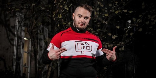 Jul envisage d\'ouvrir sa propre boutique à Marseille ! 
