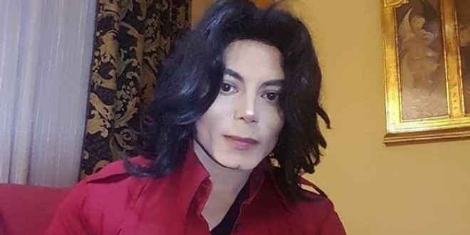 Ressemblance choquante... Le sosie officiel de Michael Jackson enflamme la toile ! 