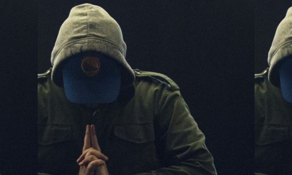 Qui est Népal ? Le rappeur de l'ombre et le caméléon du rap français ! Qui est Népal ? Le rappeur de l'ombre et le caméléon du rap français !