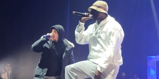 Nekfeu a fait une apparition surprise au concert d’Alpha Wann sur la scène de l’Olympia ! (Vidéo) 