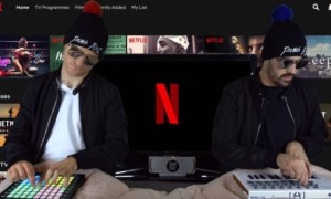 Le duo French Fuse remixent le fameux "TOU DOUM" de Netflix ! (Vidéo) Le duo French Fuse remixent le fameux "TOU DOUM" de Netflix ! (Vidéo)