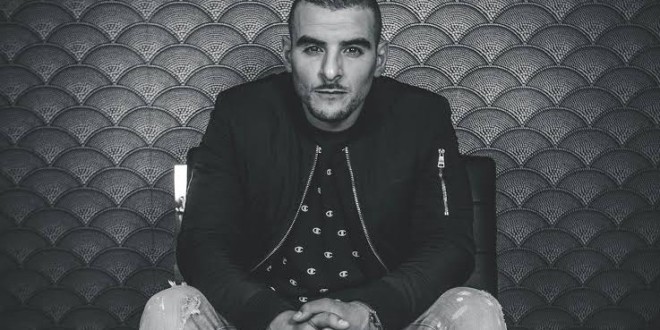 Sofiane vient de sortir un black album incroyable avec Kalash Criminel et Salif en featuring ! 