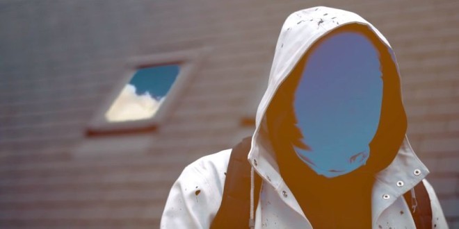 Nitsh arrive très fort dans le rap game moderne avec son projet \'\'Surface\'\' 