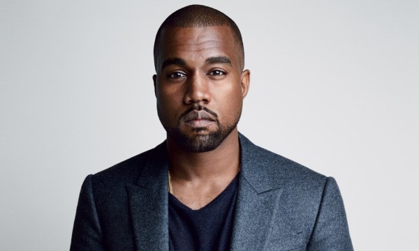 Kanye West donne 2 millions $ aux proches George Floyd et finance les études de sa fille Kanye West donne 2 millions $ aux proches George Floyd et finance les études de sa fille