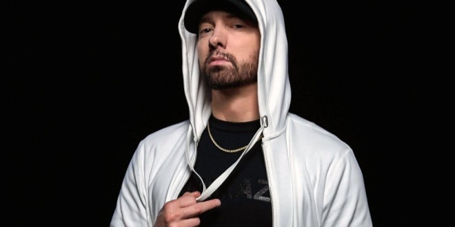 Eminem détruit 4 rappeurs américains dans un nouveau couplet extrêmement technique 