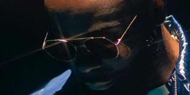 Kaaris annonce ce vendredi un nouveau titre intitulé \'\'NRV\'\' ... Gims lui donne de la force