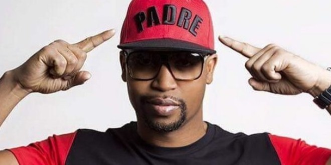 Rohff annonce son retour avec un nouveau titre \'\'GOAT\'\' ce vendredi 