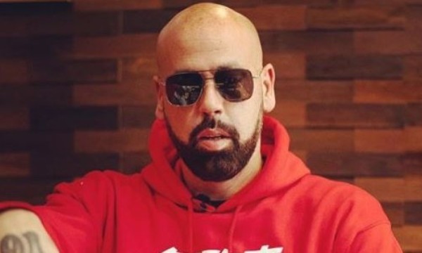 Sinik balance un nouveau son ''Bang Bang'' et la date de son nouvel album ''8ème Art'' Sinik balance un nouveau son ''Bang Bang'' et la date de son nouvel album ''8ème Art''