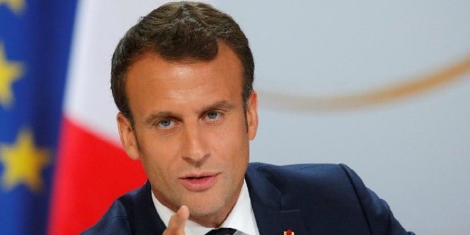 Macron avoue être chaud pour un album de rap