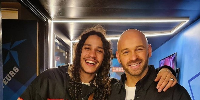Hatik sur le tournage de la saison 2 de \'\'Validé\'\', les internautes s\'affolent 