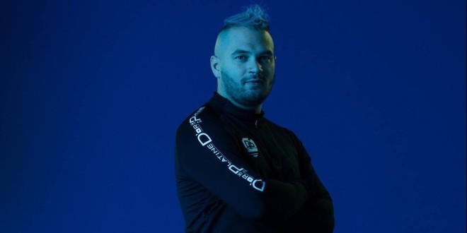 \'\'Loin du monde\'\' de Jul explose les compteurs sur Spotify avec le meilleur démarrage mondial