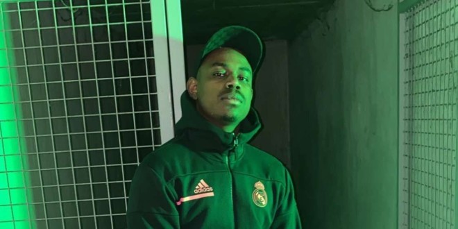 Dans son dernier clip, AMR est déterminé dans \'\'J\'peux pas M\'arrêter\'\' (Clip Officiel)