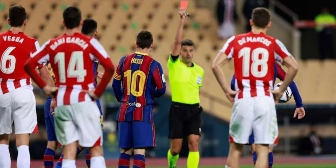 Lionel Messi pète les plombs et reçoit le premier carton rouge de sa carrière ! (vidéo)