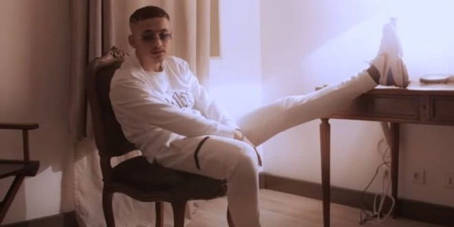 Sombat dévoile son premier clip \'\'VVS\'\' (Clip Officiel)