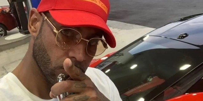 Booba s\'offre une nouvelle voiture et annonce que son album \'\'ULTRA\'\' est prêt (Vidéos)
